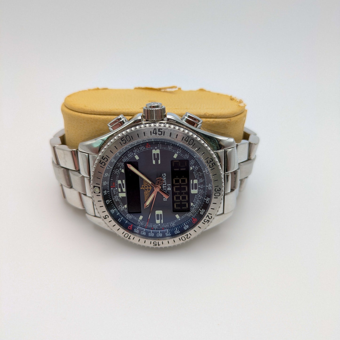 BREITLING B-1